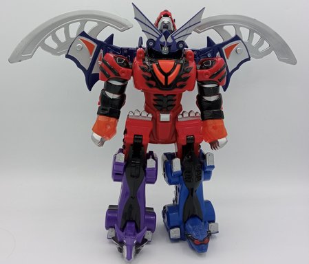 Wolf Pride Megazord with Bat Power / Juken Busou GekiBatTohja Wolf